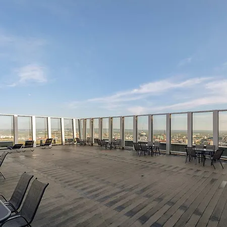 Apartment Stylish With Pool And Viewing Terrace In Hanza Tower By Renters Stettin