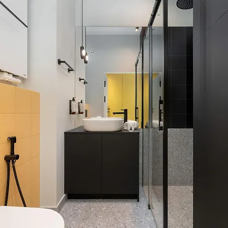Stylish With Pool And Viewing Terrace In Hanza Tower By Renters Apartment *